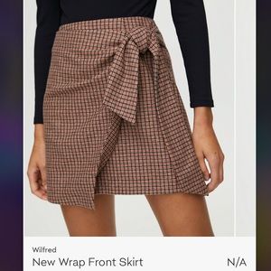 GREY Aritzia (Wilfred) New Wrap Front Skirt